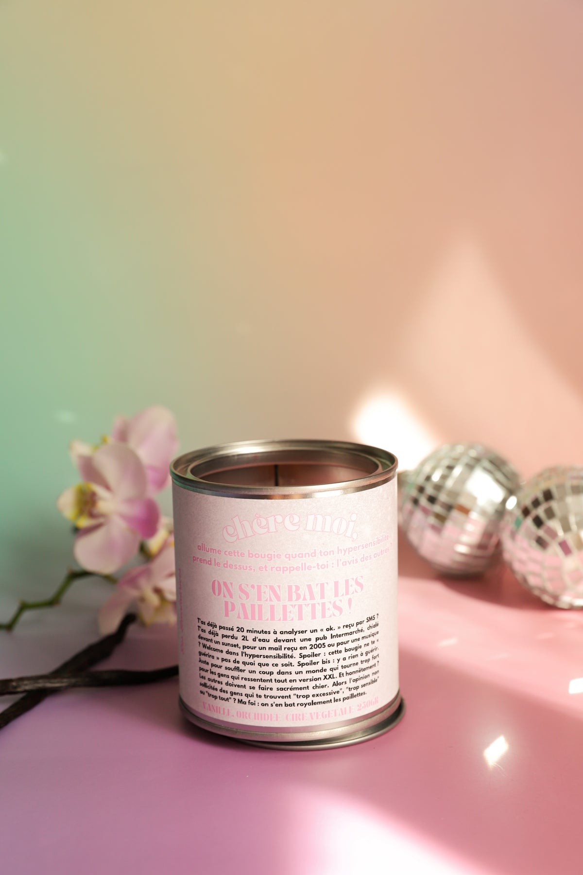 Bougie On s'en bat les paillettes ! | Bougie hypersensibilité | Vanille, Orchidée